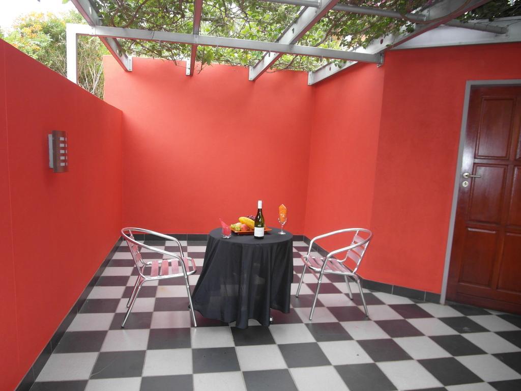 Red Square Home Pretoria-Noord Eksteriør billede