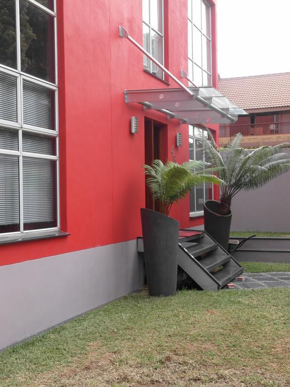 Red Square Home Pretoria-Noord Eksteriør billede