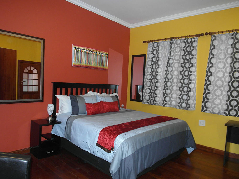 Red Square Home Pretoria-Noord Eksteriør billede