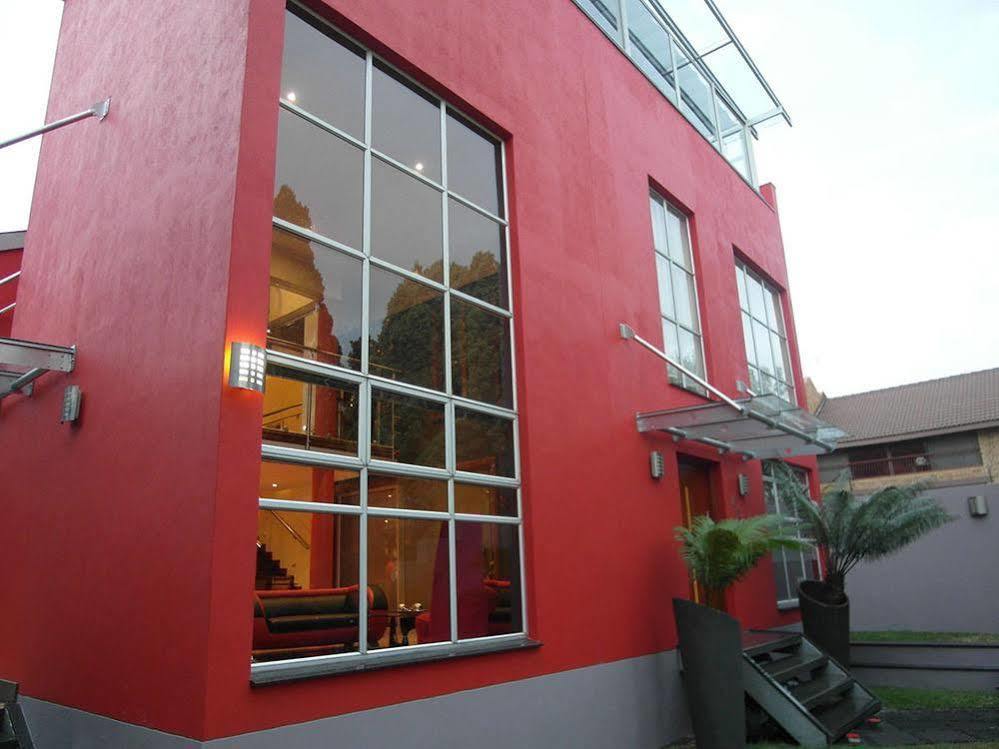 Red Square Home Pretoria-Noord Eksteriør billede